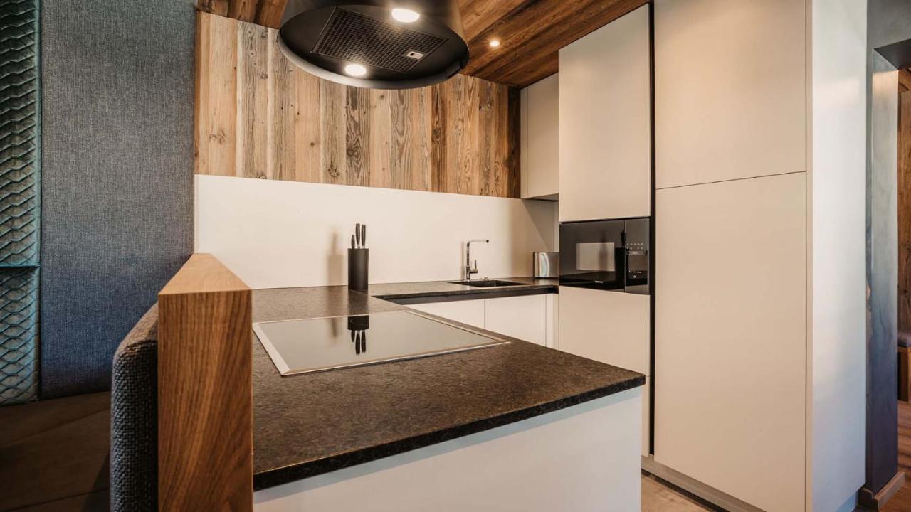 Two-Bedroom Apartment,1204554709:JPEG